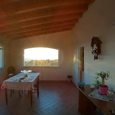 Dora Apartman